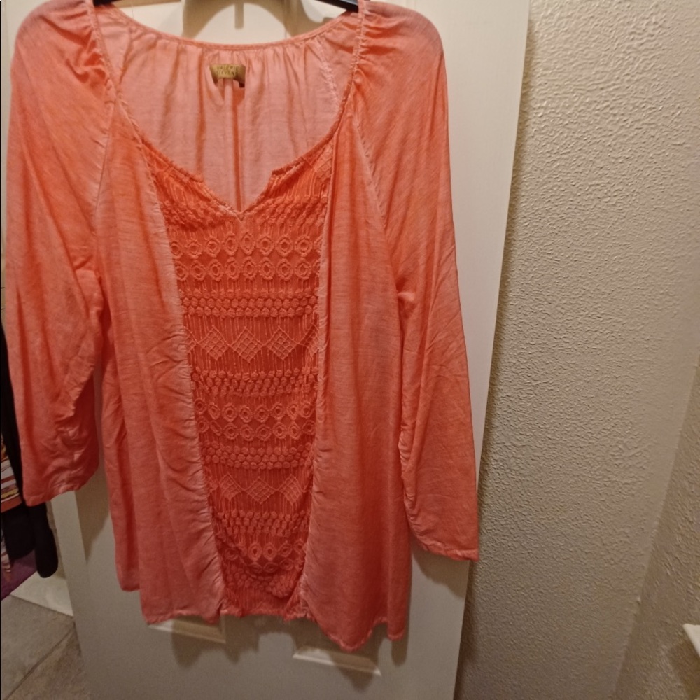 Valerie Stevens women blouse